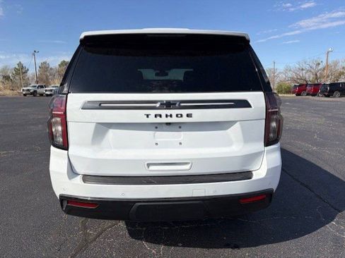 Used 2022 Chevrolet Tahoe Z71 w/ Luxury Package image 4