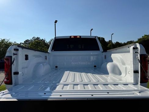 New 2026 RAM 2500 Tradesman AWD/4WD image 29