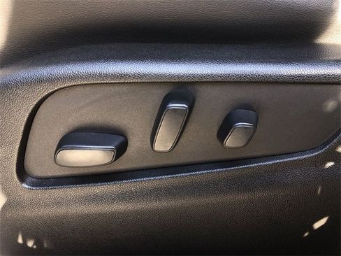 Used 2021 Cadillac XT4 Premium Luxury w/ Driver Awareness Package image 20