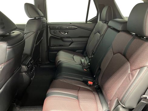 New 2025 Honda Pilot Black Edition image 20