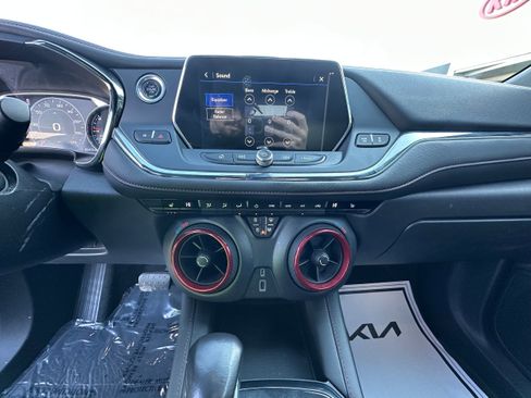 Used 2020 Chevrolet Blazer RS AWD/4WD image 27