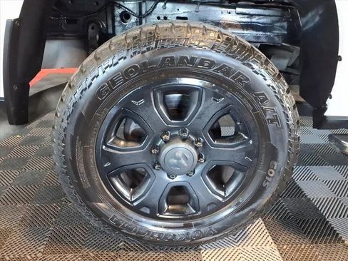 Used 2021 RAM 2500 Tradesman AWD/4WD image 8