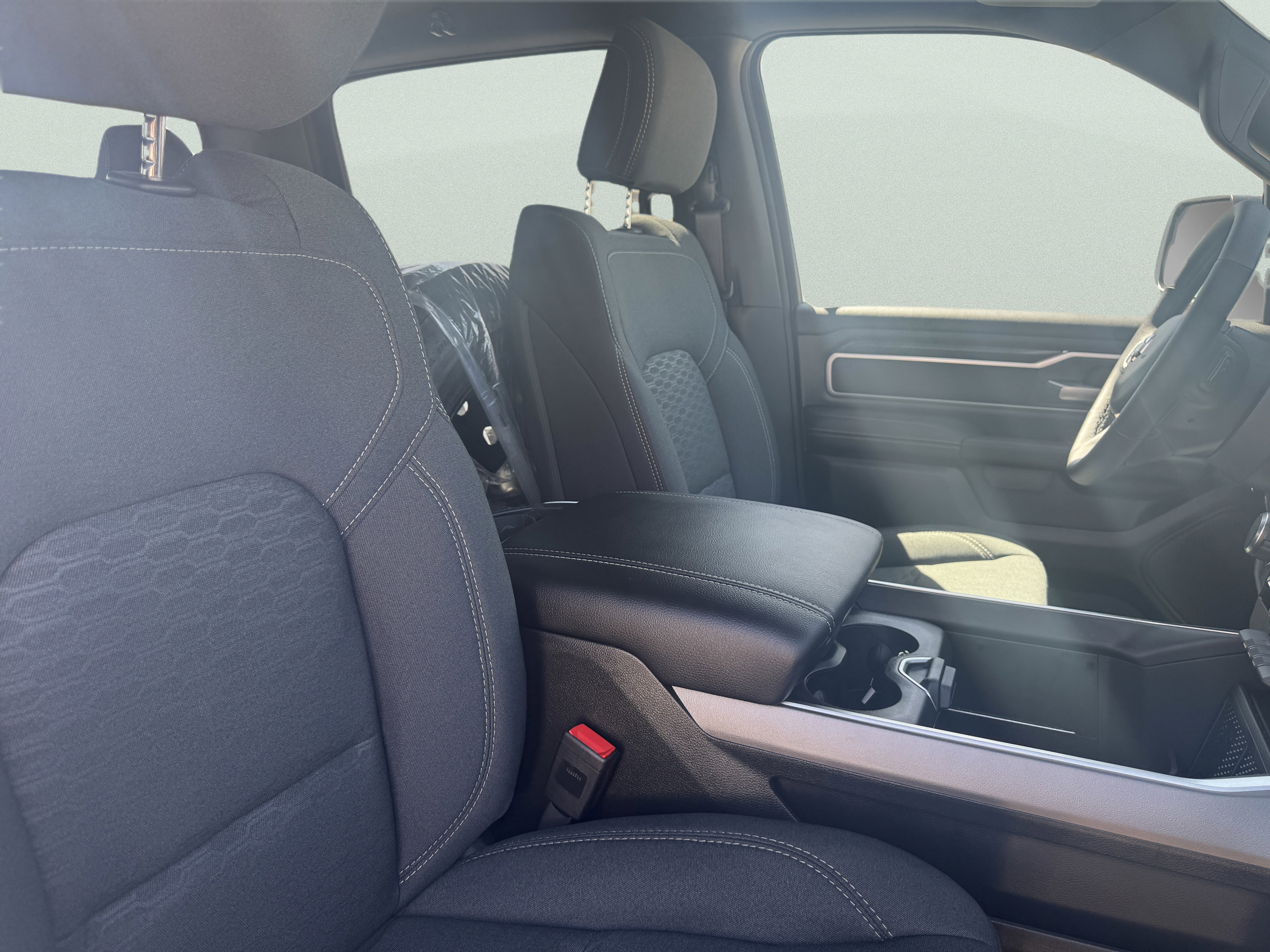 Used 2025 RAM 1500 Big Horn AWD/4WD image 12