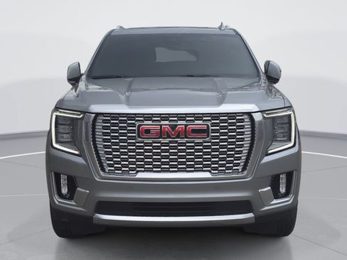 Used 2023 GMC Yukon Denali AWD/4WD image 8