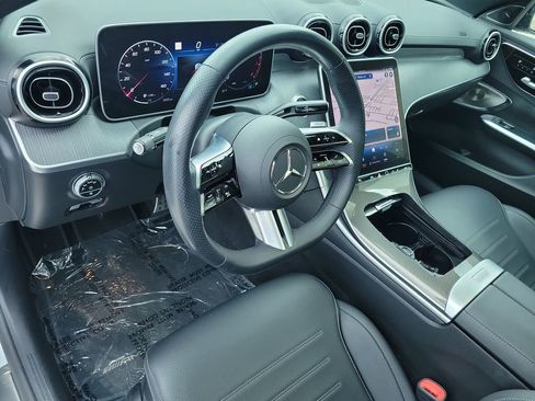 Used 2023 Mercedes-Benz C 300 Sedan image 25