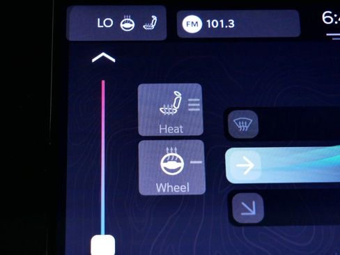 Used 2024 Jeep Grand Cherokee Altitude image 43