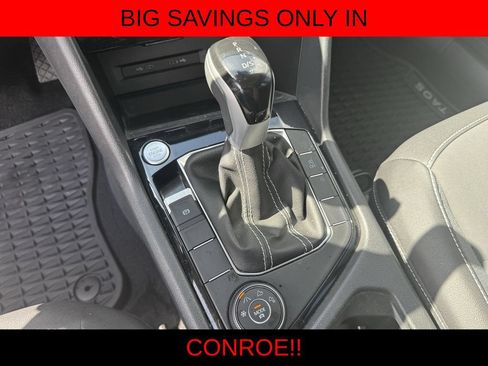 Used 2024 Volkswagen Taos SE AWD/4WD image 19
