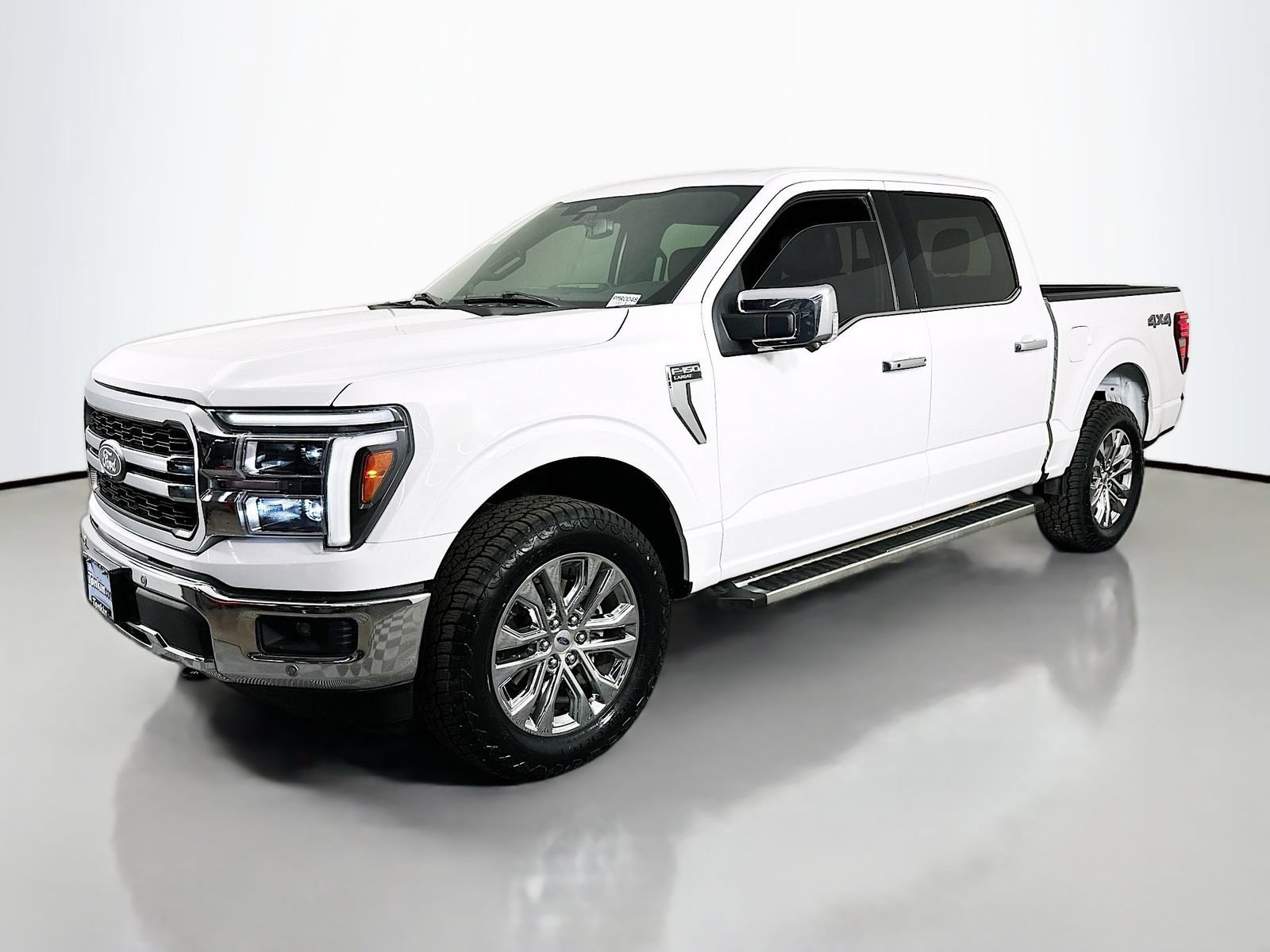 Used 2025 Ford F150 Lariat w/ Equipment Group 501A Mid AWD/4WD image 3