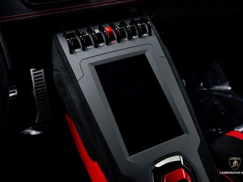 Used 2023 Lamborghini Huracan STO image 54