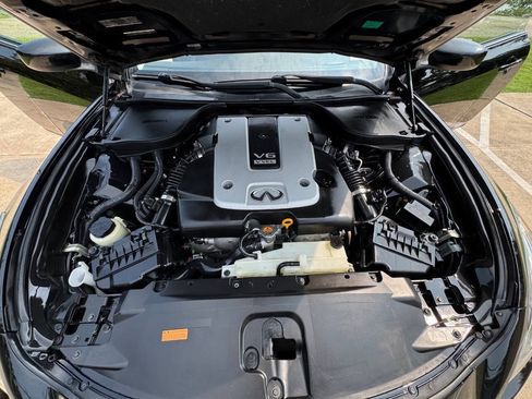 Used 2013 INFINITI G37 Convertible w/ Premium Pkg RWD image 35