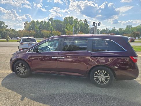 Used 2013 Honda Odyssey EX-L image 11