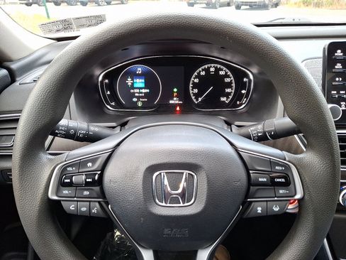 Used 2019 Honda Accord EX image 19