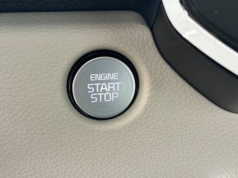 New 2026 Kia Carnival EX FWD image 27