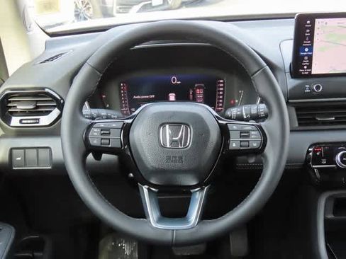 New 2026 Honda Pilot Touring image 22