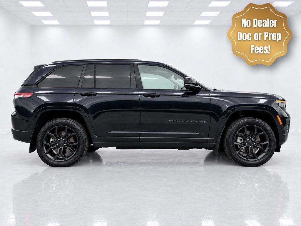 Used 2023 Jeep Grand Cherokee 30th Anniversary AWD/4WD image 1