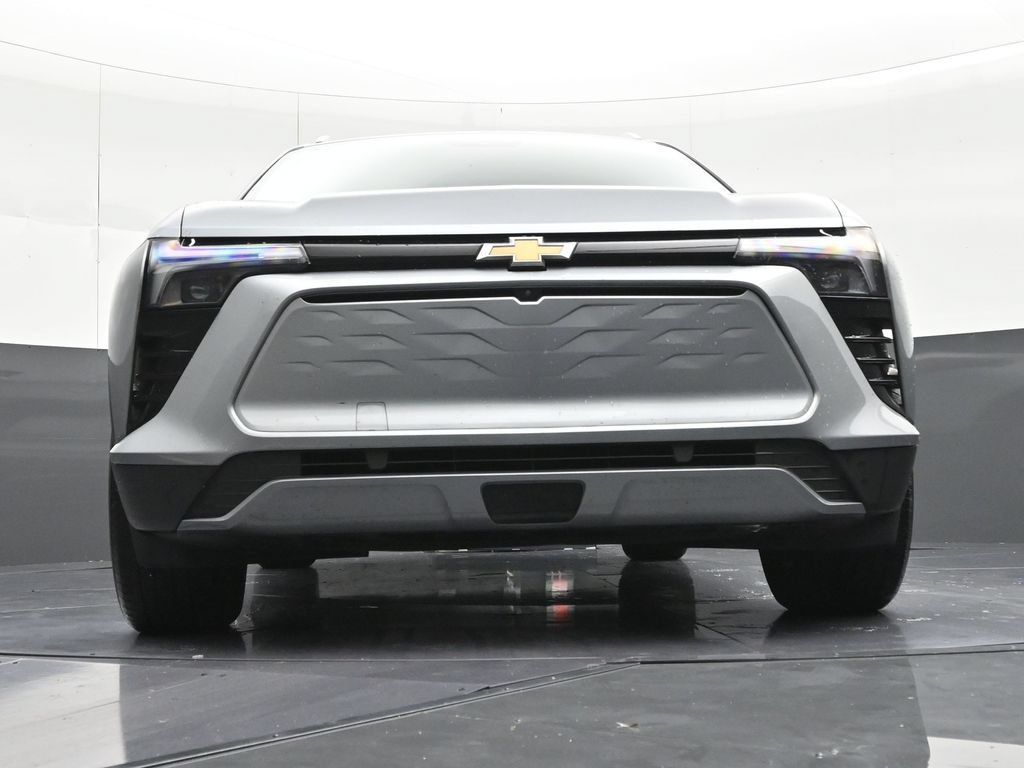 Used 2024 Chevrolet Blazer EV LT AWD/4WD image 30
