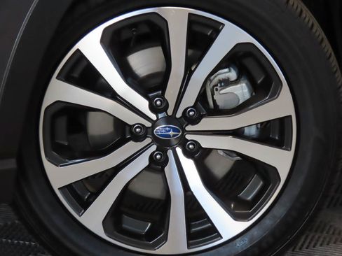 Used 2024 Subaru Forester Limited AWD/4WD image 6