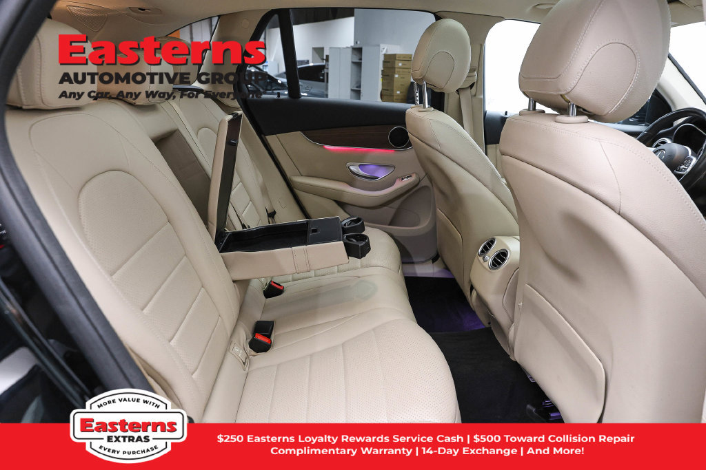 Used 2022 Mercedes-Benz GLC 300 4MATIC w/ Multimedia Package Lite image 25