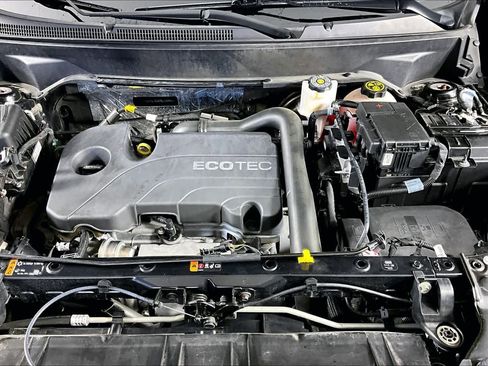 Used 2022 GMC Terrain SLE w/ Driver Convenience Package image 29