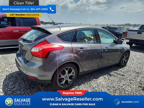 Used 2014 Ford Focus SE w/ Equipment Group 201A FWD image 4