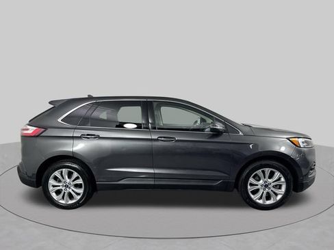 Used 2020 Ford Edge Titanium w/ Equipment Group 301A AWD/4WD image 36