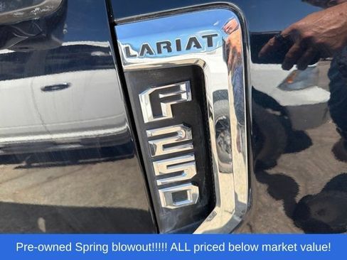 Used 2021 Ford F250 Lariat w/ Lariat Ultimate Package AWD/4WD image 13