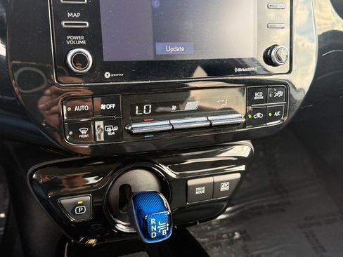 Used 2021 Toyota Prius XLE image 28