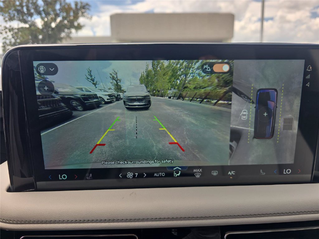 New 2026 Lincoln Aviator 2WD image 20