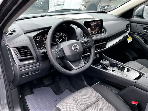 New 2026 Nissan Rogue SV image 8