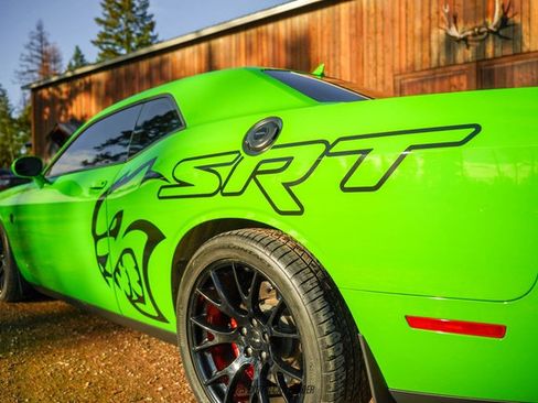 Used 2017 Dodge Challenger SRT Hellcat image 47
