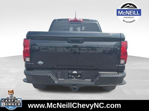 Used 2026 Chevrolet Colorado Trail Boss AWD/4WD image 7