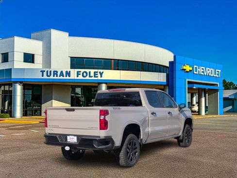 New 2026 Chevrolet Silverado 1500 Custom Trail Boss image 6