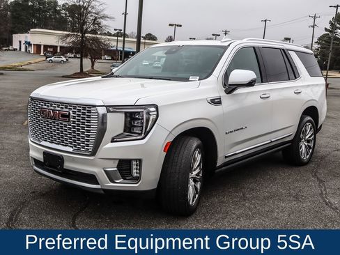 Used 2023 GMC Yukon Denali w/ Max Trailering Package image 3