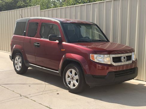 Used 2010 Honda Element EX image 2