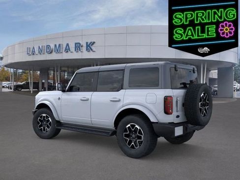 New 2025 Ford Bronco Outer Banks image 5