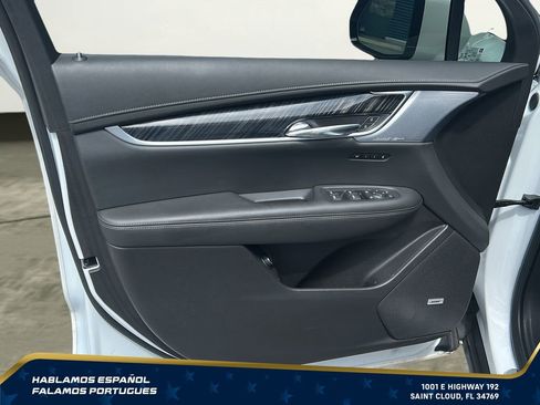 Certified 2023 Cadillac XT6 Premium Luxury w/ Technology Package FWD image 10