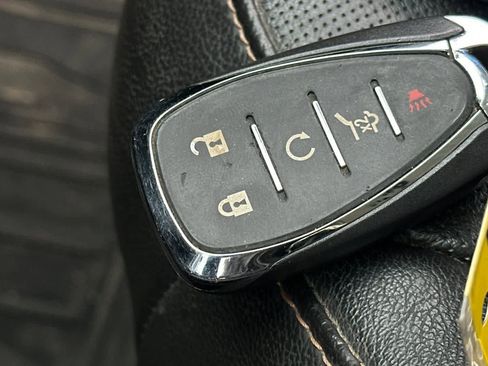 Used 2020 Chevrolet Traverse Premier w/ LPO, Floor Liner Package AWD/4WD image 28