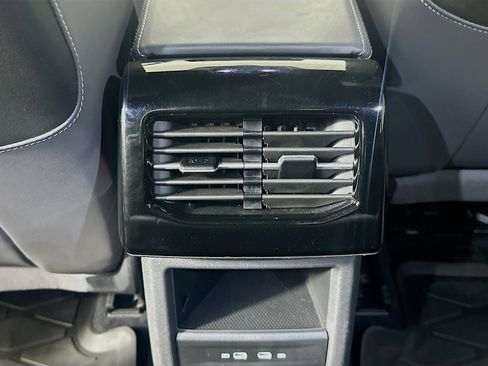 Used 2024 Volkswagen ID.4 S RWD image 28