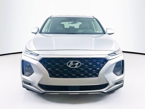 Used 2019 Hyundai Santa Fe SEL AWD/4WD image 2