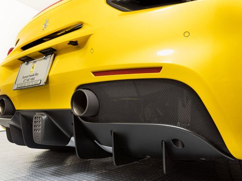 Certified 2019 Ferrari 488 Spider RWD image 20