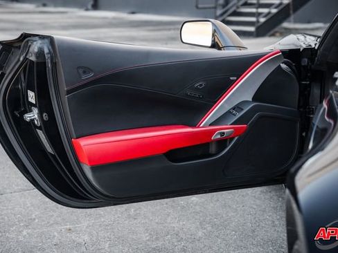 Used 2015 Chevrolet Corvette Z06 w/ 3LZ Preferred Equipment Group image 65