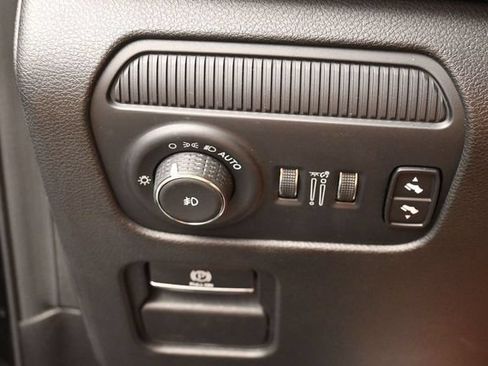 Used 2024 Jeep Wagoneer Series II AWD/4WD image 26