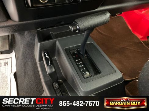 Used 2006 Jeep Wrangler X w/ Tire & Wheel Group (Ecco) AWD/4WD image 21