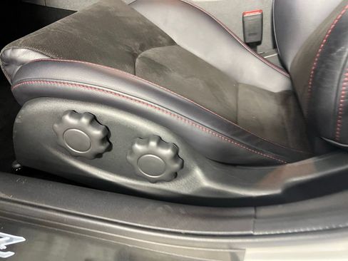 Used 2025 Nissan Z NISMO w/ Floor Mat Package RWD image 26