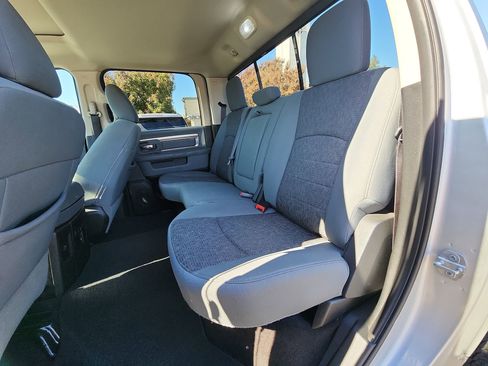 Used 2018 RAM 1500 Big Horn image 25