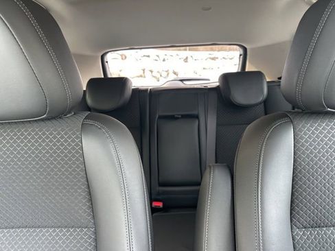 Used 2022 Buick Encore Preferred w/ Safety Package image 29