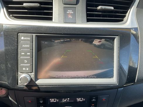 Used 2019 Nissan Sentra SV FWD image 33