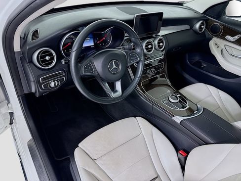 Used 2018 Mercedes-Benz C 300 Sedan image 9