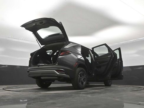 New 2026 Hyundai Tucson Blue SE AWD/4WD image 47