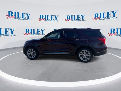 Certified 2023 Ford Explorer Limited w/ Equipment Group 301A image 5